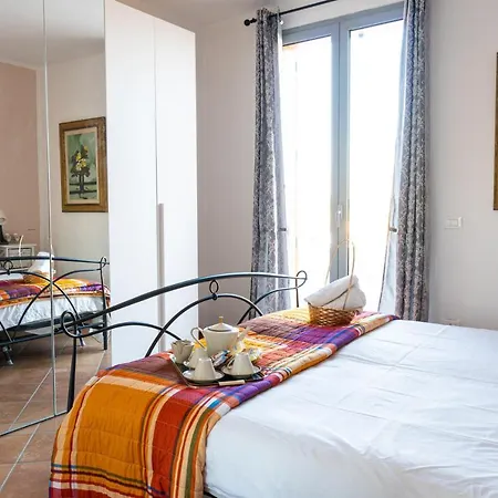 Lejlighedshotel Gold Oasi - Business Solution Ferrara