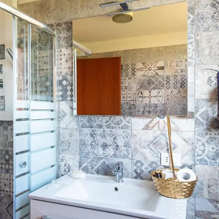 Gold Oasi - Business Solution Lejlighedshotel 3*