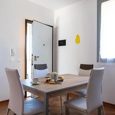 Lejlighedshotel Gold Oasi - Business Solution Ferrara