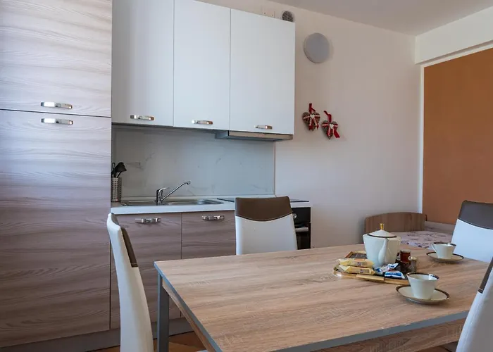 Gold Oasi - Business Solution 3*