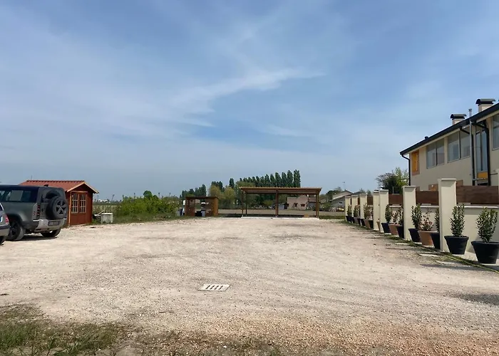 Aparthotel Gold Oasi - Business Solution Ferrara